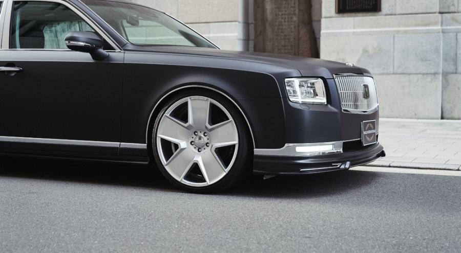  Toyota Century Executive Line by Wald 2020 года  (фото 13 из 20)